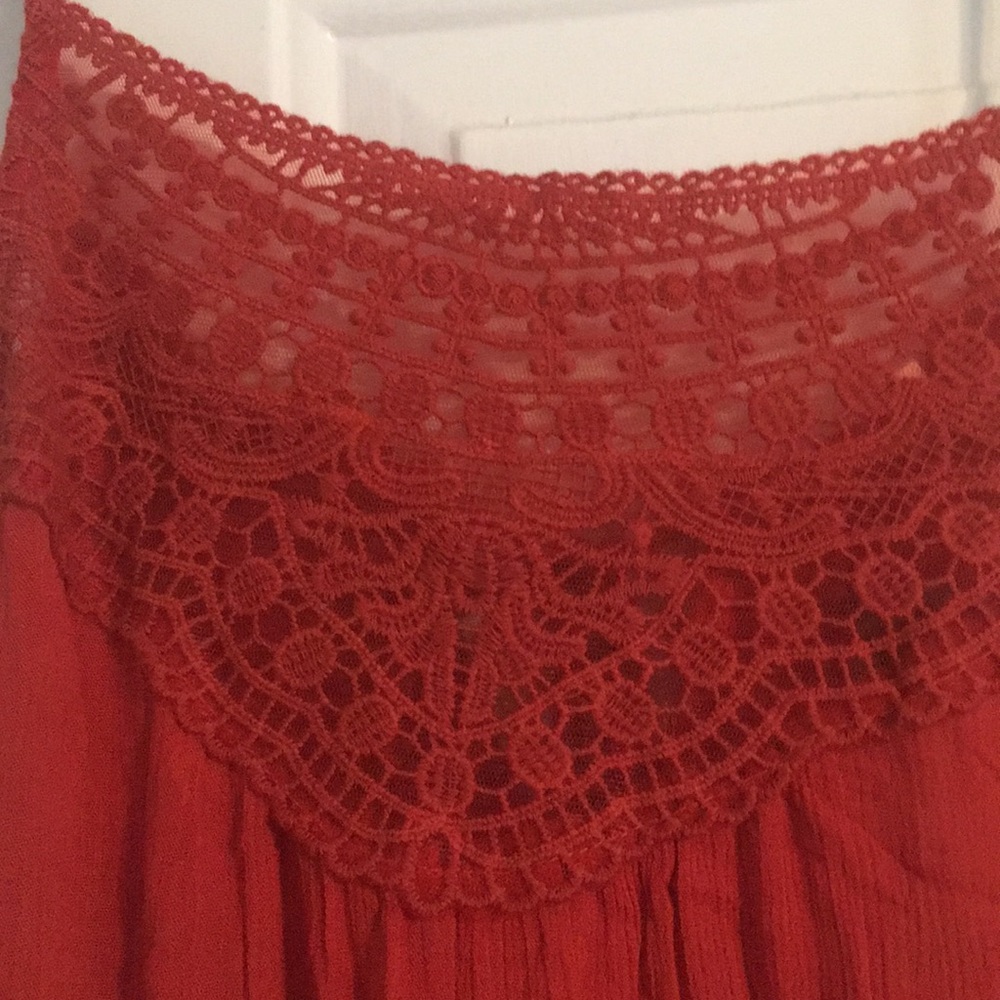 Easel Dress - Picture 2 of 5